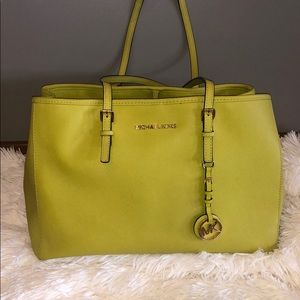 Michael Kors Jet Set Travel Large East West Tote